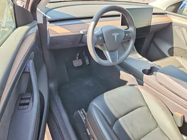 7SAYGDEE0NF532225 2022 TESLA MODEL Y - Image 8