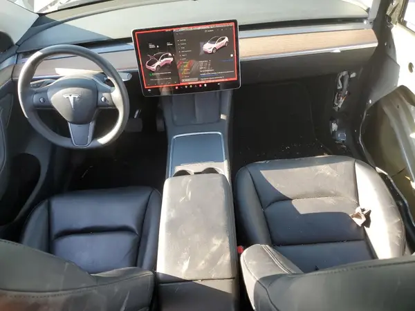 7SAYGDEE0NF534315 2022 TESLA MODEL Y - Image 8
