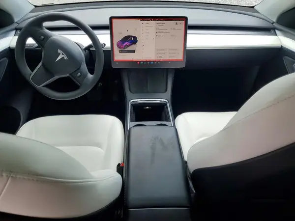 7SAYGDEE0NF535884 2022 TESLA MODEL Y - Image 8