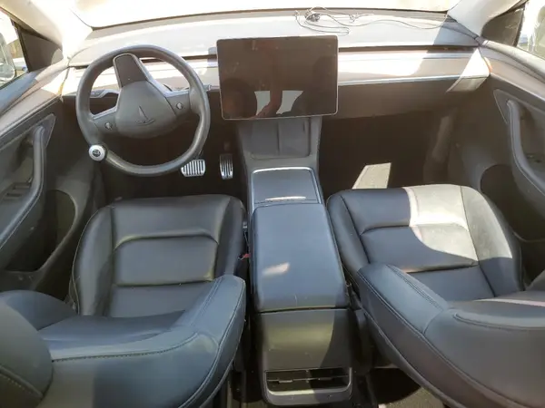 7SAYGDEE0NF536436 2022 TESLA MODEL Y - Image 8