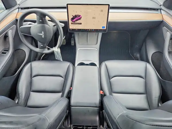 7SAYGDEE0NF542267 2022 TESLA MODEL Y - Image 8