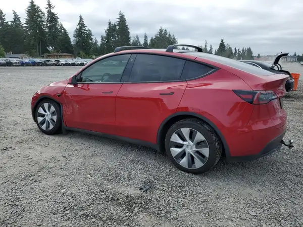 7SAYGDEE0NF559358 2022 TESLA MODEL Y - Image 2