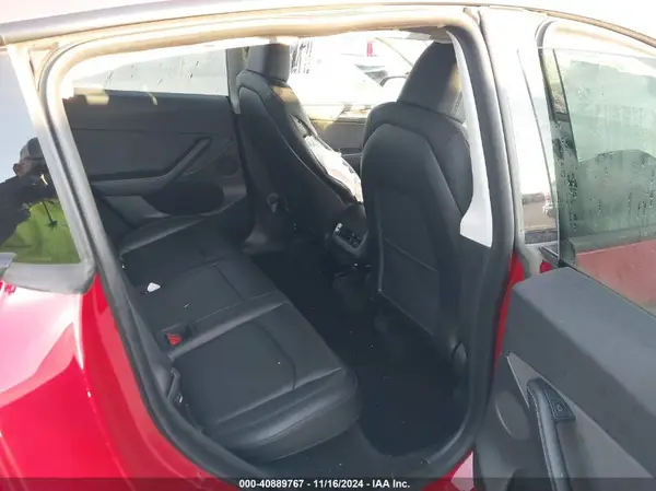 7SAYGDEE0PA030735 2023 TESLA MODEL Y - Image 8