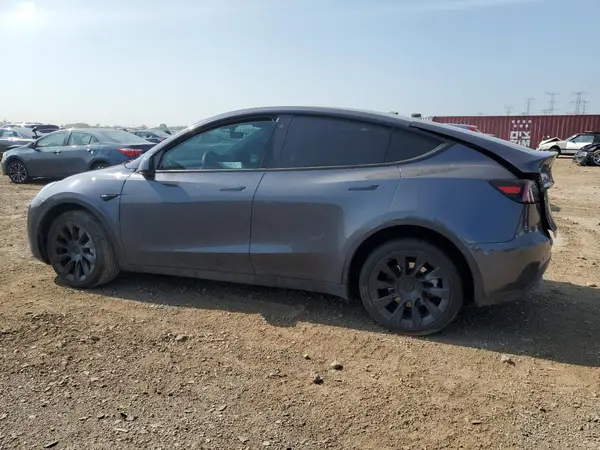 7SAYGDEE0PA031593 2023 TESLA MODEL Y - Image 2
