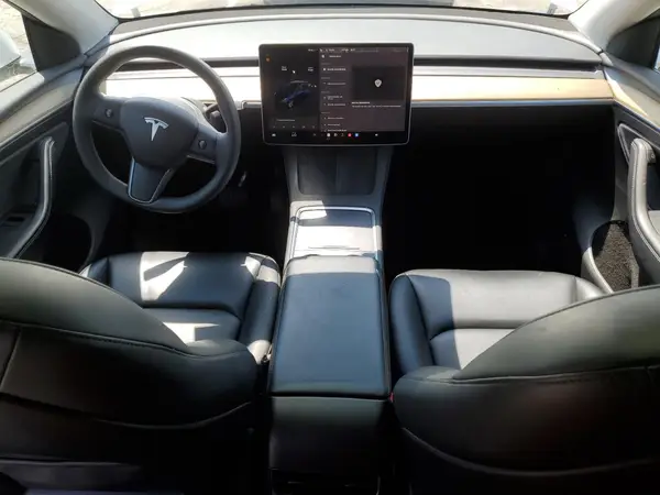 7SAYGDEE0PA032226 2023 TESLA MODEL Y - Image 8