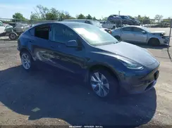 7SAYGDEE0PA034686 2023 TESLA MODEL Y