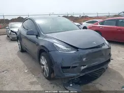 7SAYGDEE0PA036048 2023 TESLA MODEL Y