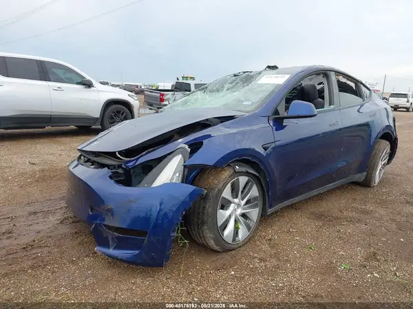 7SAYGDEE0PA040021 2023 TESLA MODEL Y - Image 2