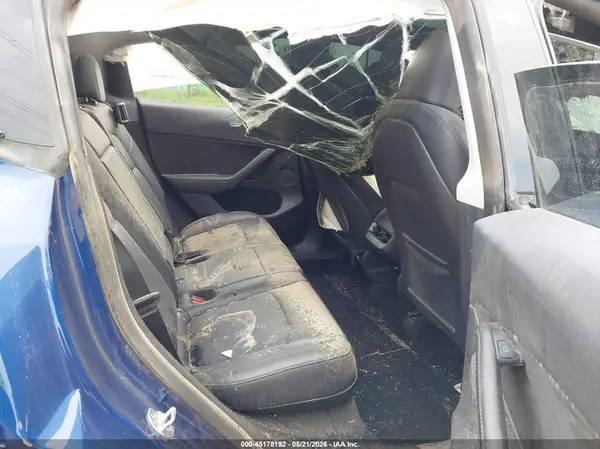 7SAYGDEE0PA040021 2023 TESLA MODEL Y - Image 8