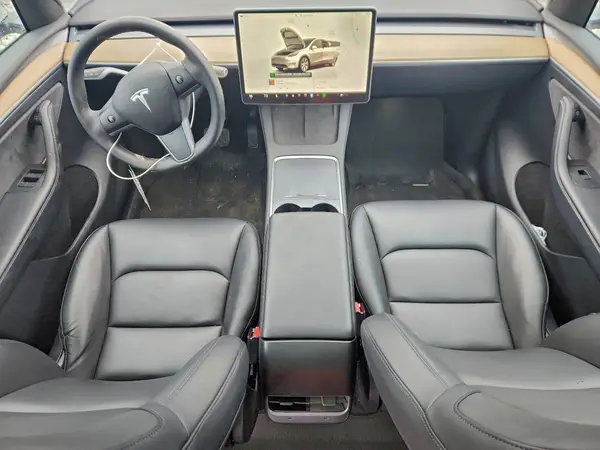 7SAYGDEE0PA042156 2023 TESLA MODEL Y - Image 8