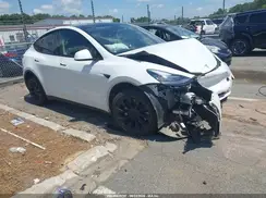 7SAYGDEE0PA042254 2023 TESLA MODEL Y