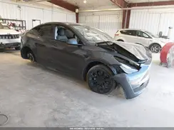 7SAYGDEE0PA045266 2023 TESLA MODEL Y
