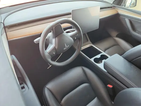 7SAYGDEE0PA050659 2023 TESLA MODEL Y - Image 8