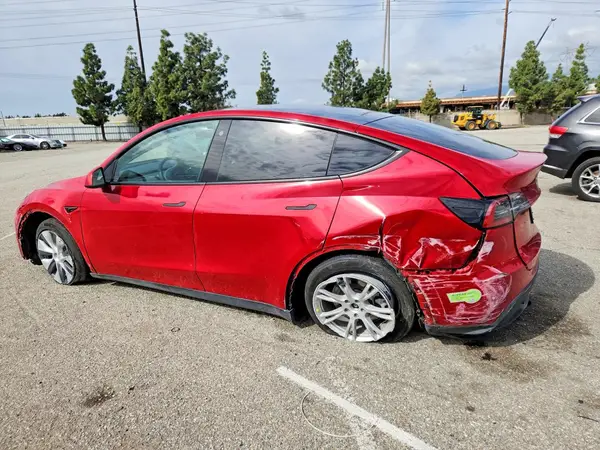 7SAYGDEE0PA055795 2023 TESLA MODEL Y - Image 2