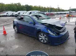7SAYGDEE0PA059040 2023 TESLA MODEL Y
