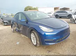 7SAYGDEE0PA060317 2023 TESLA MODEL Y