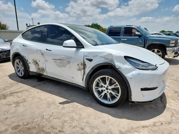 2023 TESLA MODEL Y COPART lot 64831285 auction photo 4