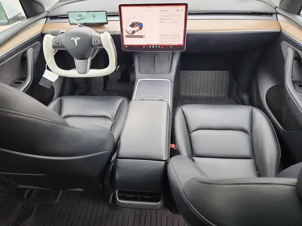 7SAYGDEE0PA077540 2023 TESLA MODEL Y - Image 8