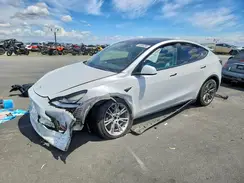 7SAYGDEE0PA083337 2023 TESLA MODEL Y