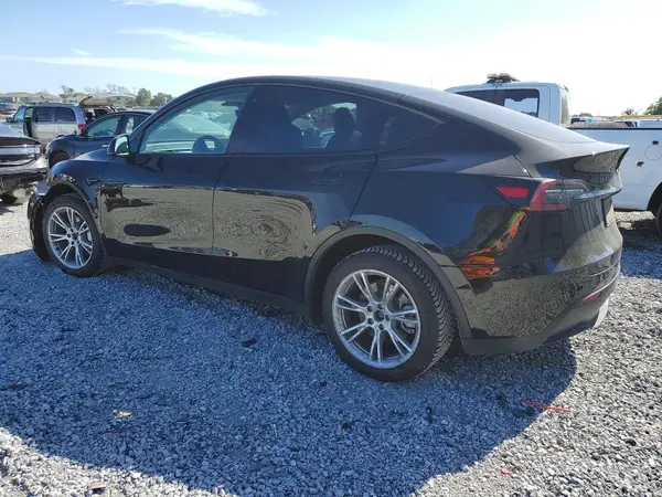 7SAYGDEE0PA085721 2023 TESLA MODEL Y - Image 2