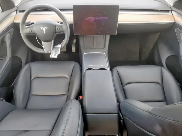 7SAYGDEE0PA088487 2023 TESLA MODEL Y - Image 8