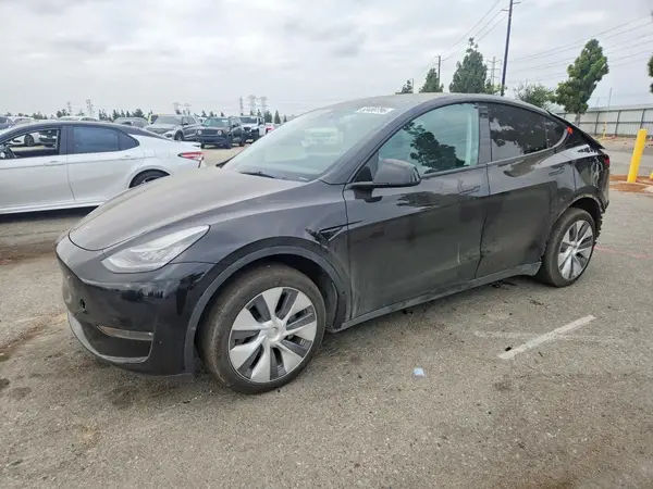 7SAYGDEE0PA097318 2023 TESLA MODEL Y - Image 1