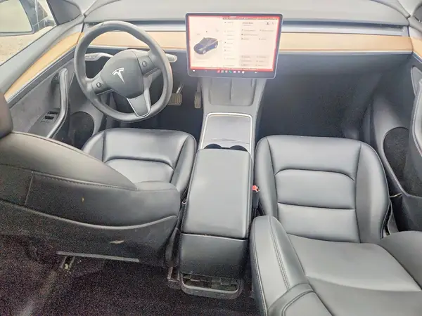 7SAYGDEE0PA097318 2023 TESLA MODEL Y - Image 8