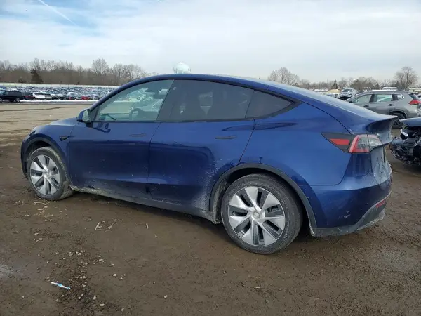 7SAYGDEE0PA102551 2023 TESLA MODEL Y - Image 2