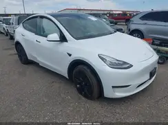 7SAYGDEE0PA109094 2023 TESLA MODEL Y