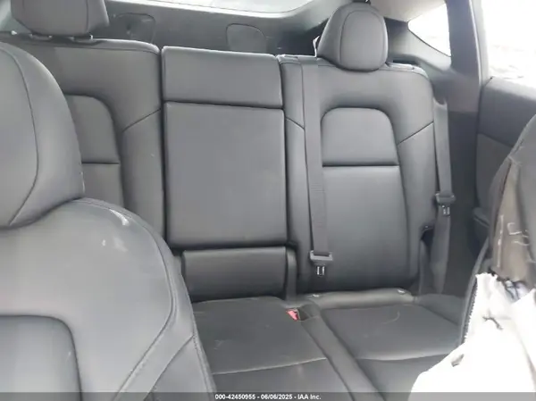 7SAYGDEE0PA109094 2023 TESLA MODEL Y - Image 8