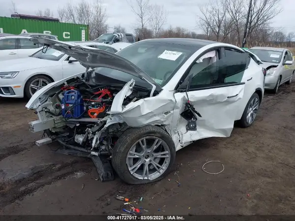 7SAYGDEE0PA112870 2023 TESLA MODEL Y - Image 2