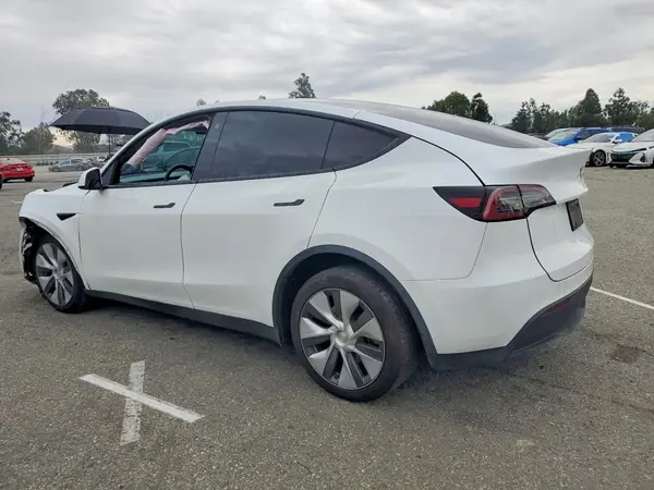 7SAYGDEE0PA113484 2023 TESLA MODEL Y - Image 2