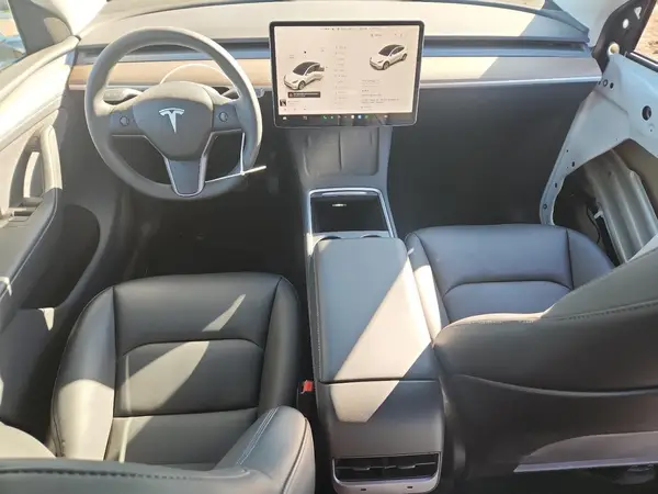 7SAYGDEE0PA114358 2023 TESLA MODEL Y - Image 8