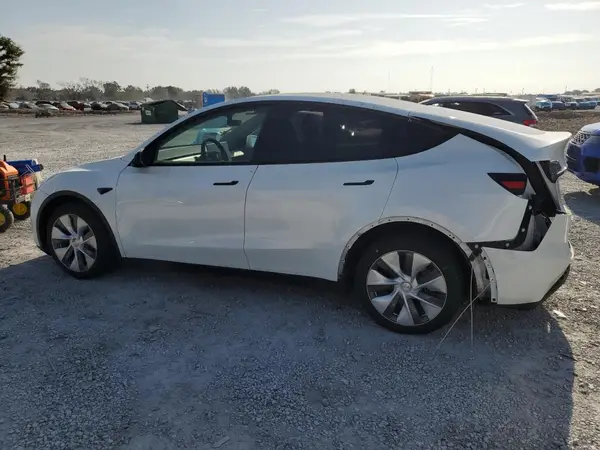 7SAYGDEE0PA114540 2023 TESLA MODEL Y - Image 2