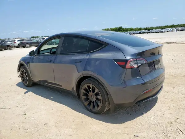 7SAYGDEE0PA117230 2023 TESLA MODEL Y - Image 2