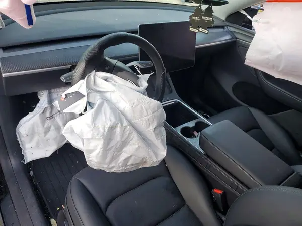 7SAYGDEE0PA118961 2023 TESLA MODEL Y - Image 8
