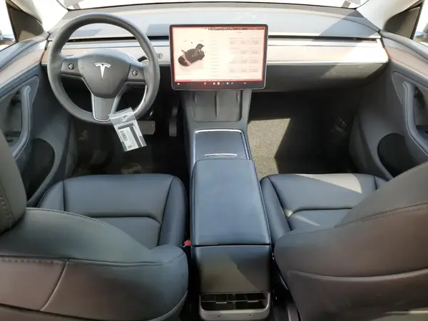 7SAYGDEE0PA119088 2023 TESLA MODEL Y - Image 8