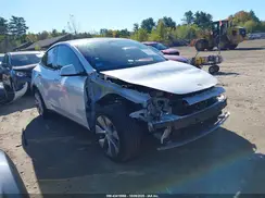 7SAYGDEE0PA121598 2023 TESLA MODEL Y