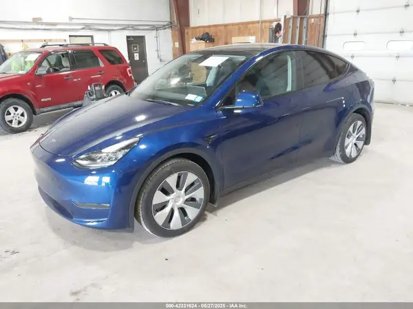 7SAYGDEE0PA124551 2023 TESLA MODEL Y - Image 2