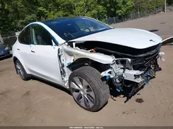 7SAYGDEE0PA125277 2023 TESLA MODEL Y