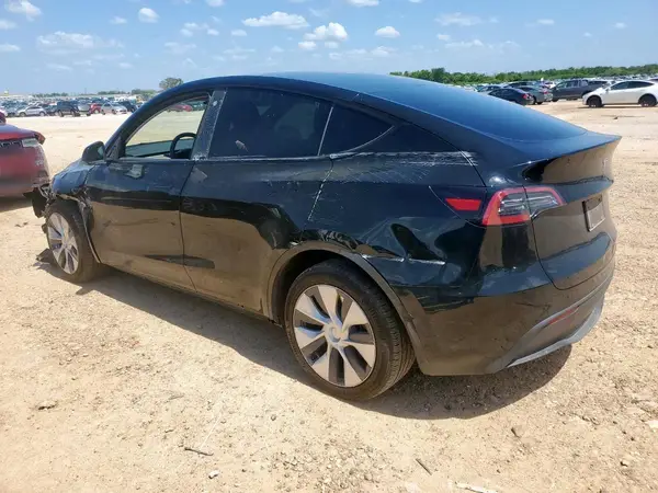 7SAYGDEE0PA127496 2023 TESLA MODEL Y - Image 2