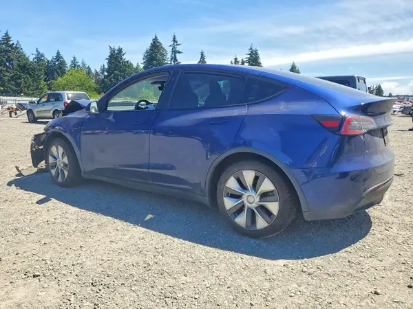 7SAYGDEE0PA129135 2023 TESLA MODEL Y - Image 2