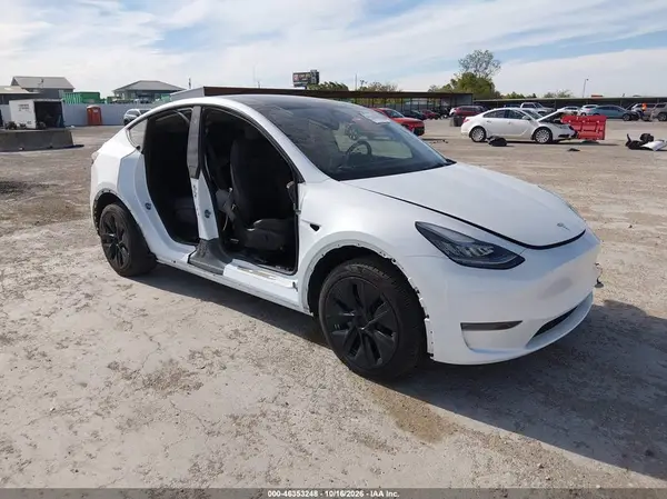 7SAYGDEE0PA130236 2023 TESLA MODEL Y - Image 1