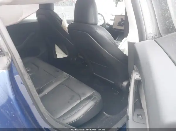 7SAYGDEE0PA130639 2023 TESLA MODEL Y - Image 8
