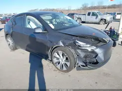 7SAYGDEE0PA141642 2023 TESLA MODEL Y
