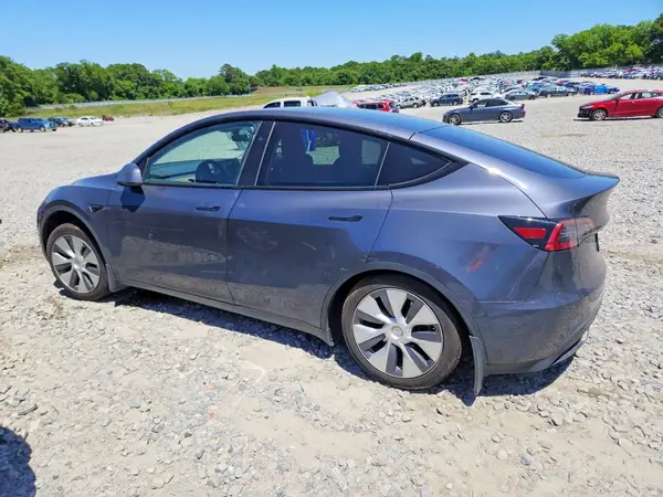 7SAYGDEE0PA142371 2023 TESLA MODEL Y - Image 2