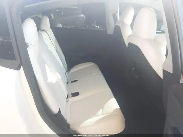 7SAYGDEE0PA149143 2023 TESLA MODEL Y - Image 8