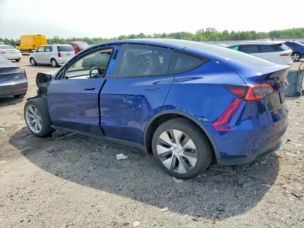 7SAYGDEE0PA149319 2023 TESLA MODEL Y - Image 2