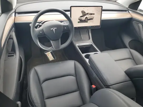 7SAYGDEE0PA150079 2023 TESLA MODEL Y - Image 8