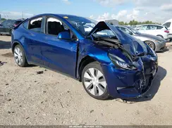 7SAYGDEE0PA152348 2023 TESLA MODEL Y
